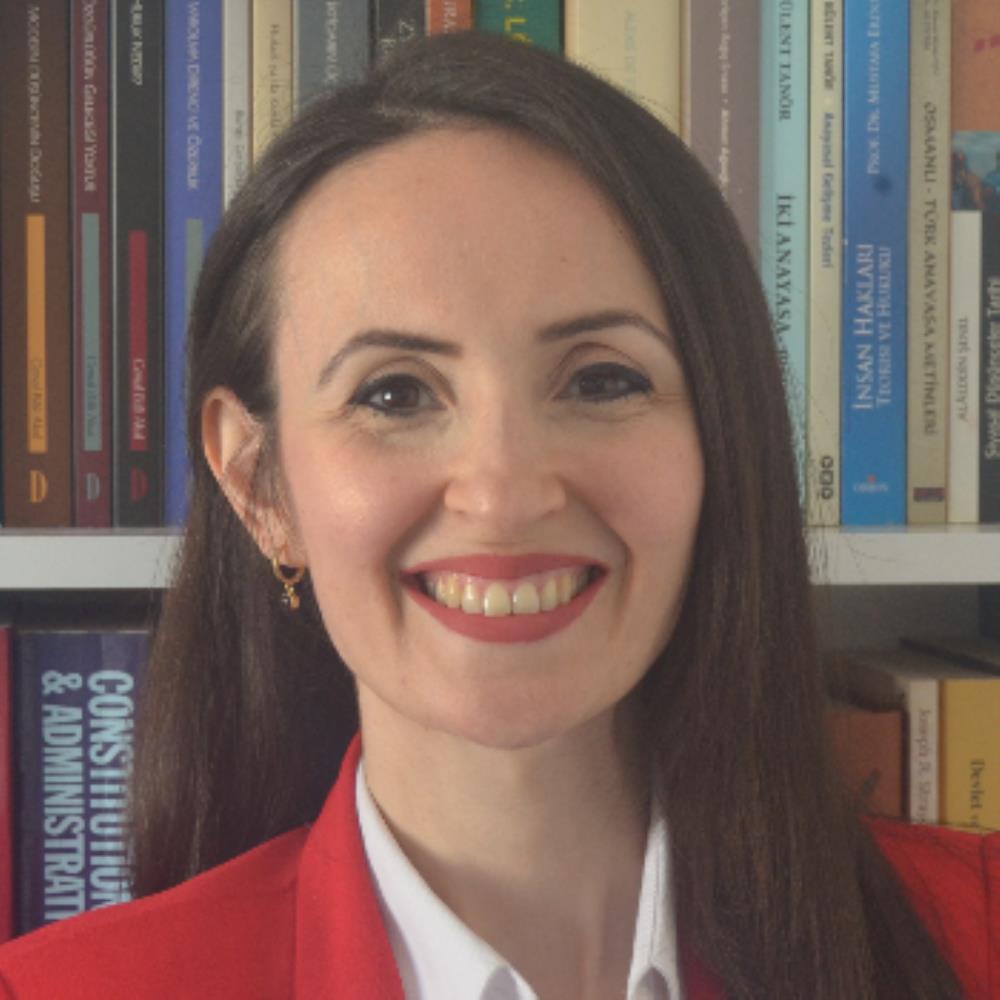Dr. Öğr. Üyesi Sezen KAMA IŞIK