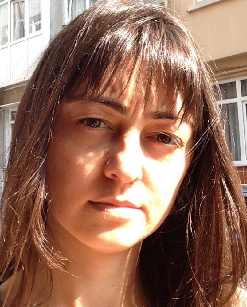 Dr. Öğr. Üyesi Esma KAYAR BECKER